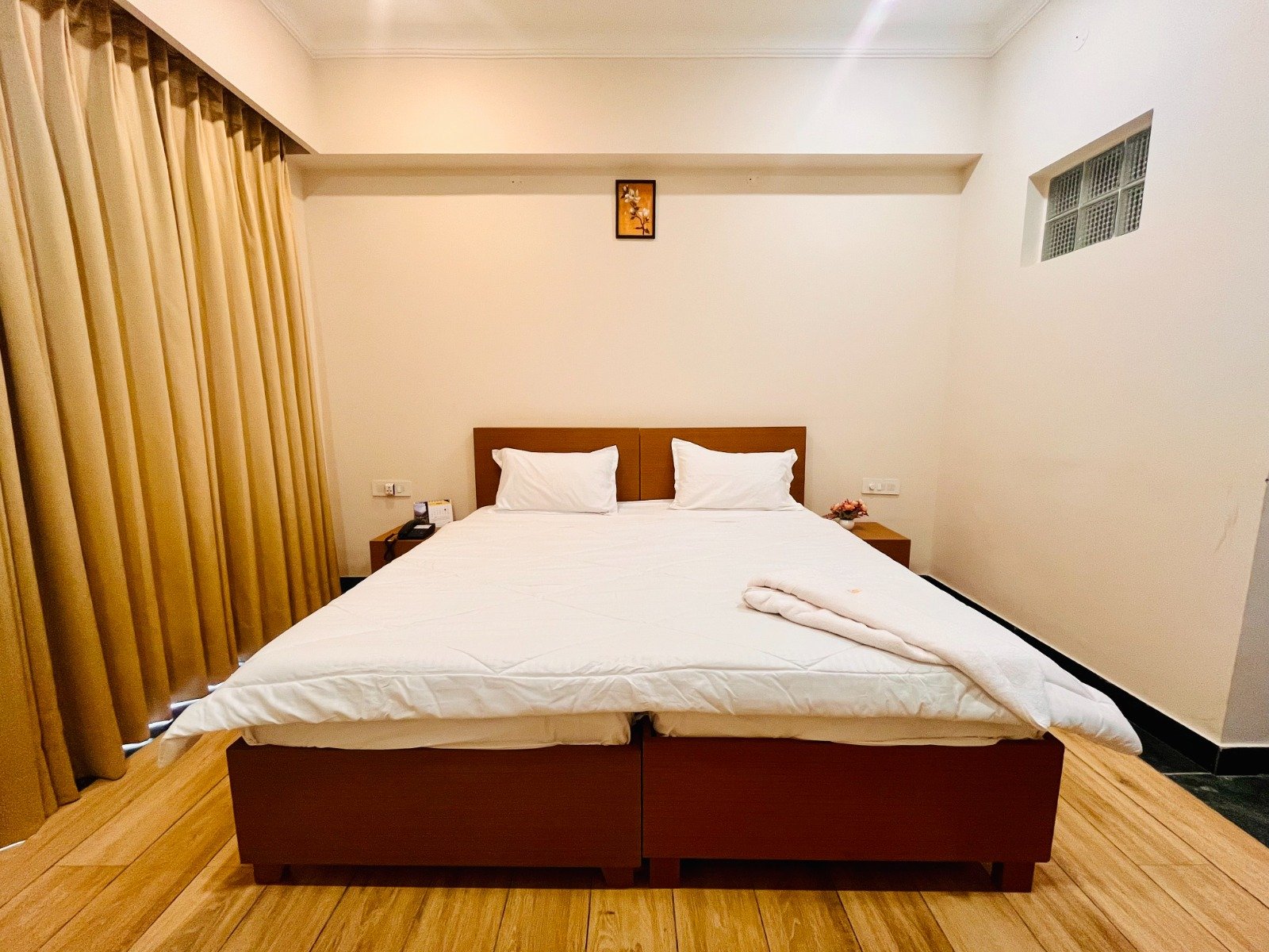Executive Room — interior view